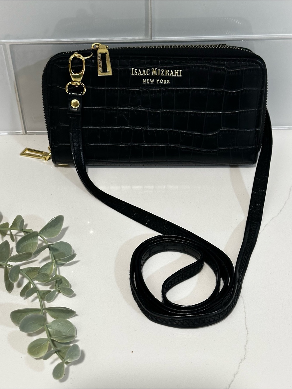 Isaac Mizrahi Women's Paulette Cross Body Wallet Purse Removable Strap Black